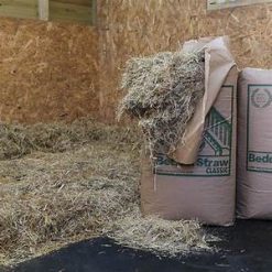COUSIN JACK HAPPY JACK BEDDER STRAW 90Ltr