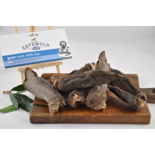 Cotswold Natural Dried Treat Ears Goat with Fur x 8