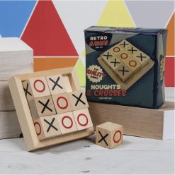 Retro Games - Noughts & Crosses