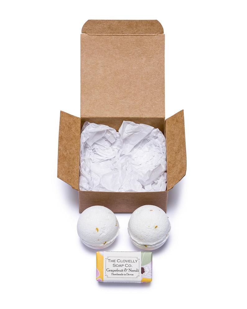 Clovelly Bath Bomb Gift Set - Bath Bombs & Mini Soap - Rose Geranium